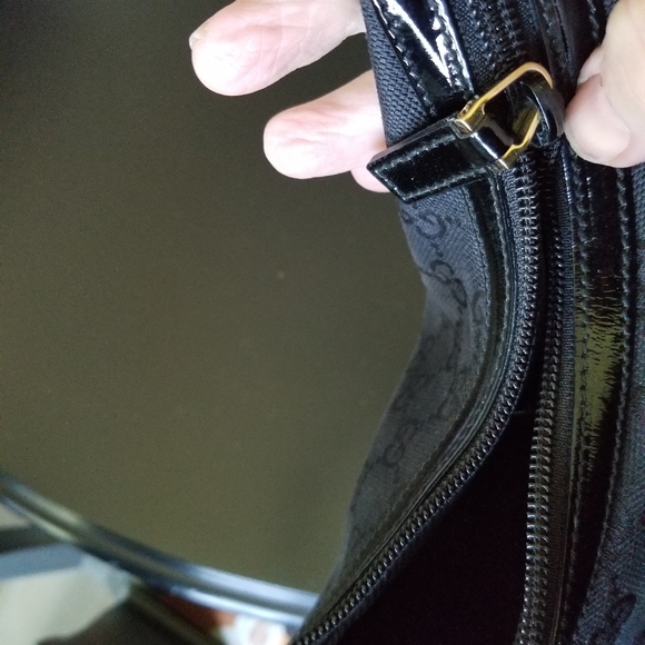 Gucci GG Monogram Patent Leather Shoulder Bag - Picture 15 of 17